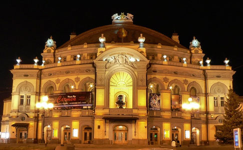 Национальный театр оперы и балета Украины